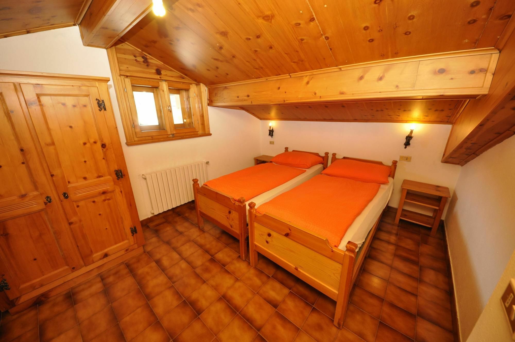 Residence Casa Longa By Livigno Accomodation Eksteriør billede