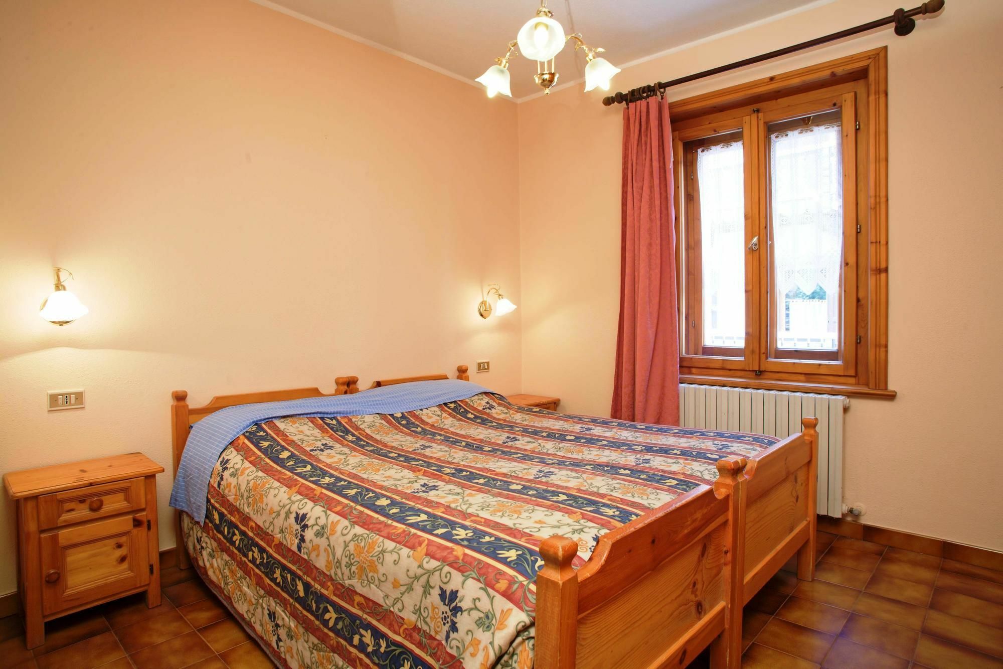 Residence Casa Longa By Livigno Accomodation Eksteriør billede
